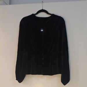 Elegant Black Velvet Women's Top